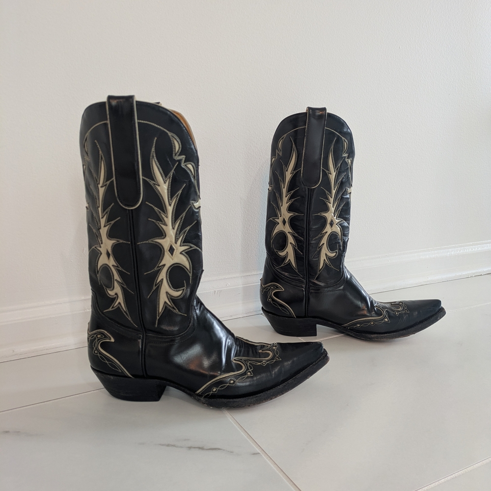 Old Gringo Black and Cream Ankle Boots